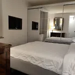 Banchi Nuovi Ventuno